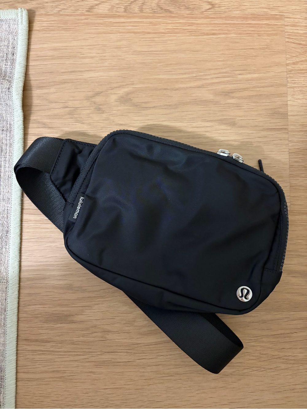 Black Lululemon everywhere large belt bag